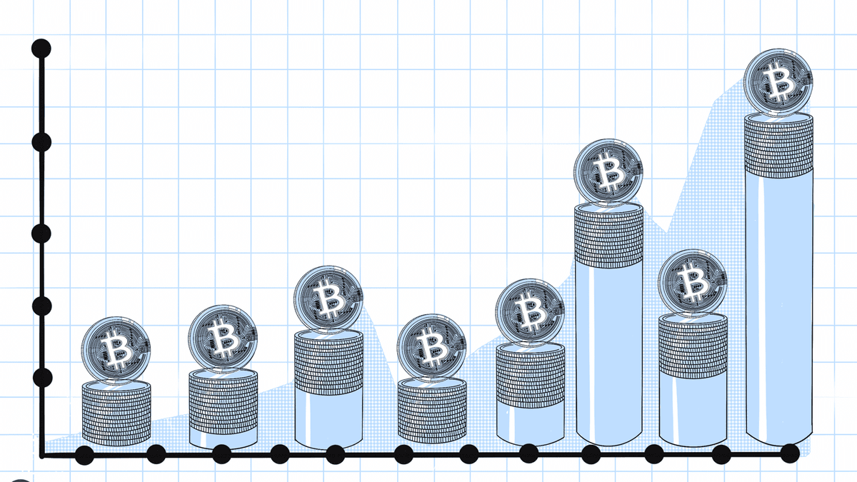 The bitcoin exchange rate has updated its historical maximum and exceeded $125,000 for the first time